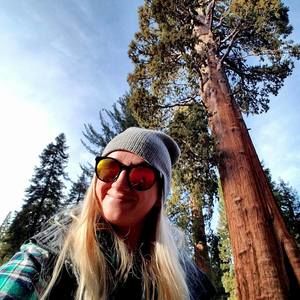 Meet your Posher, Sloane